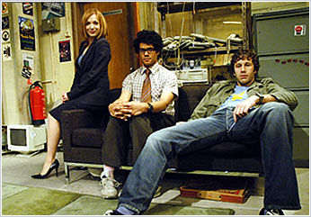 [it-crowd-back.jpg]