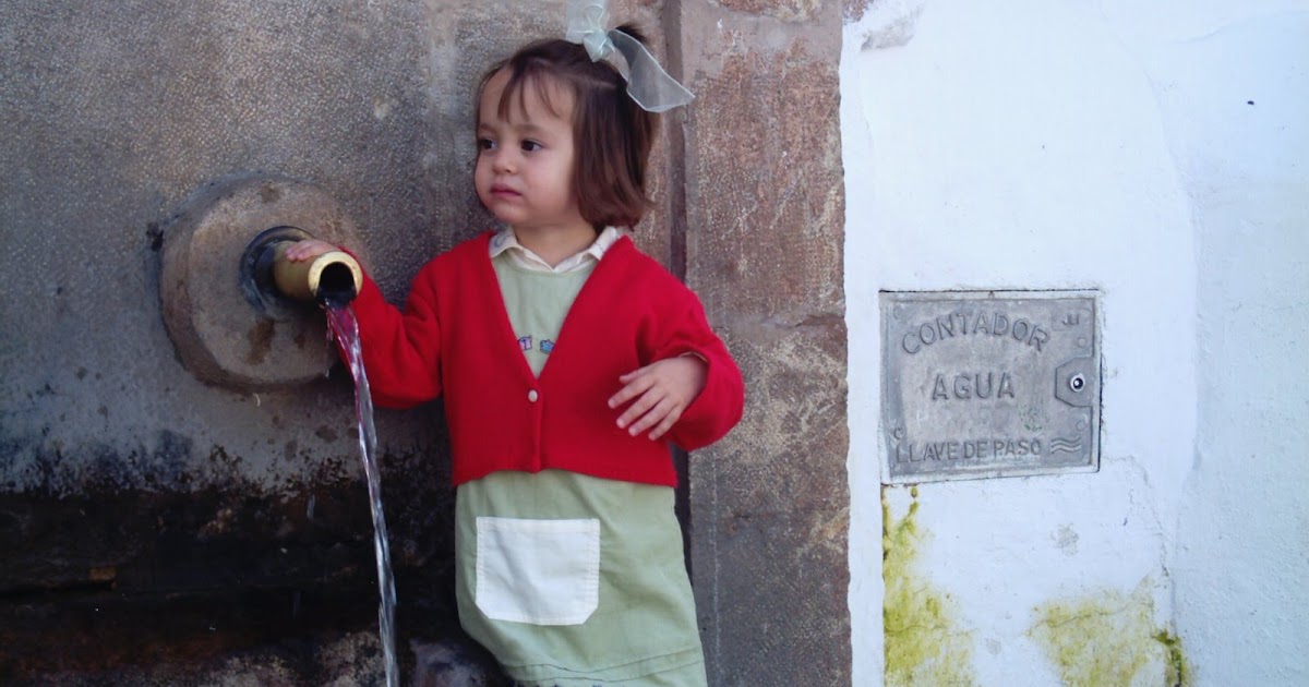 Manuel Cabello Janeiro y Esperanza Izquierdo Fernández. "El blog de