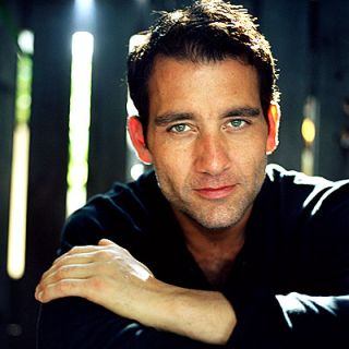 [clive-owen_0_0_0x0_320x320.jpg]