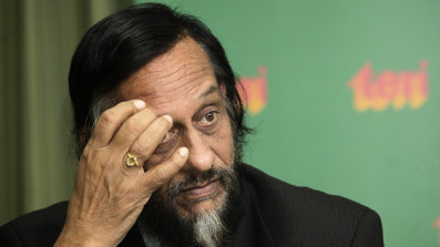 [IPCC+Head+Rajendra+Pachauri_monster_397x224.jpg]