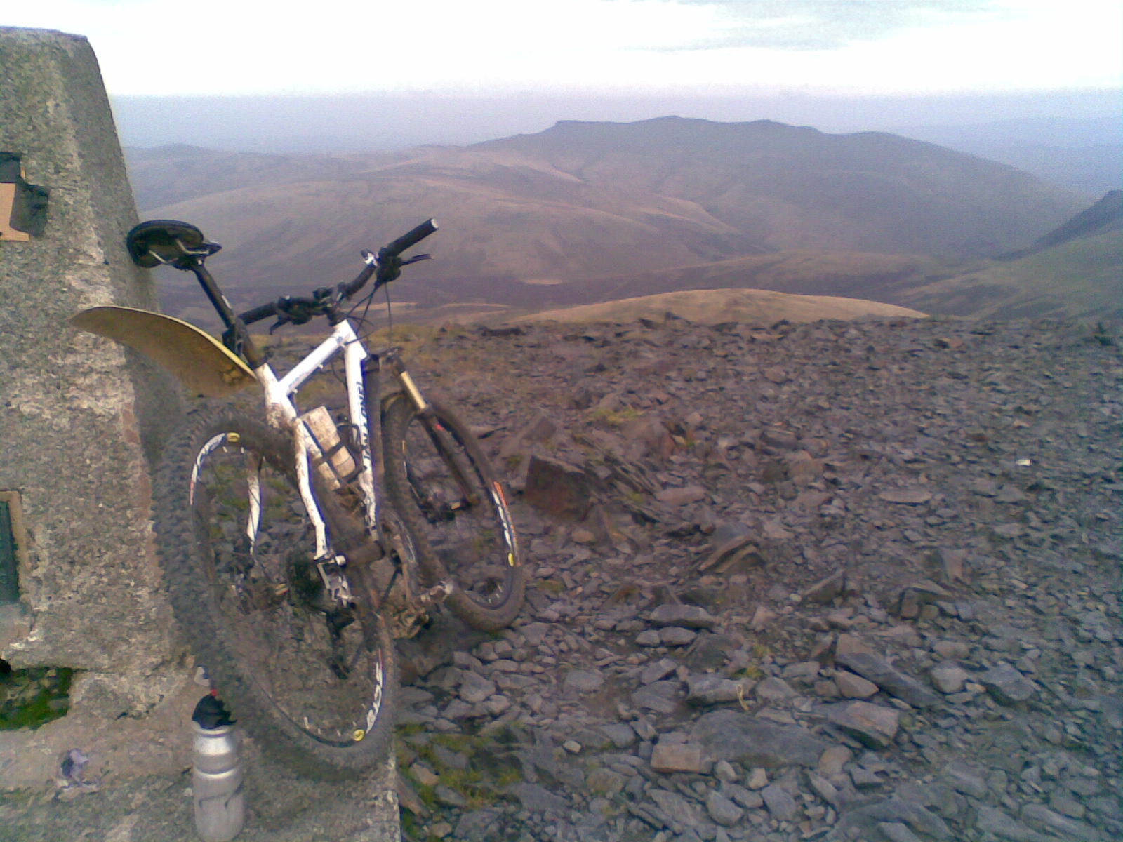 [Blencthra+fron+Skiddaw+11Sept.jpg]