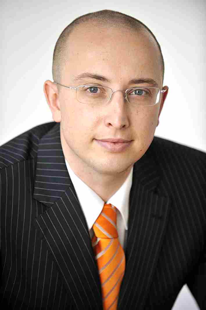 [senatorul+Iulian+Urban.jpg]