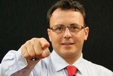 [madalin+blog.jpg]