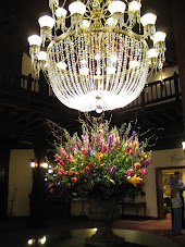 Hotel Del chandelier and flowers