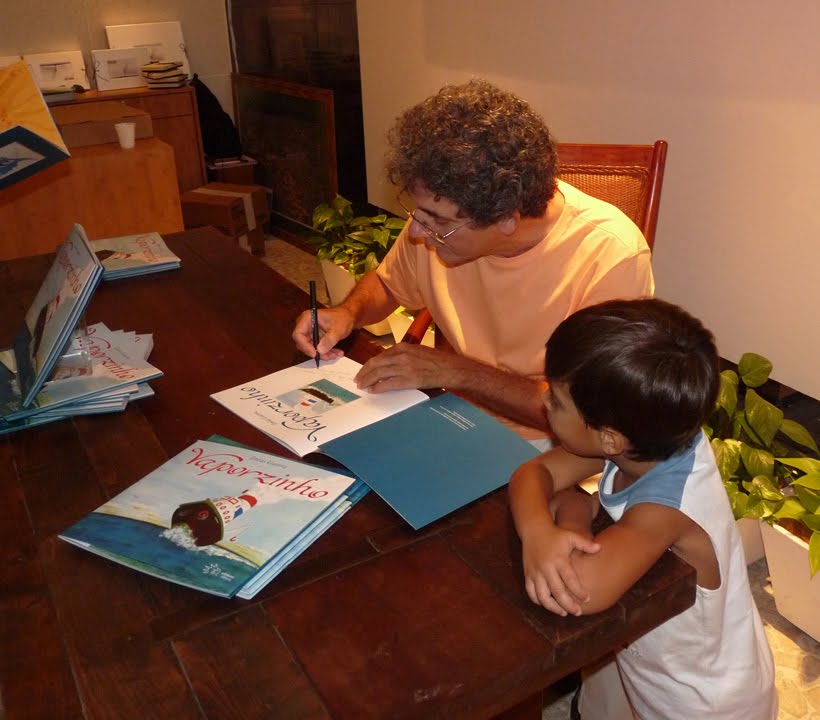 [Autografando]