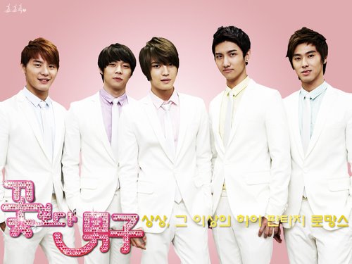 DBSK%2Bboys%2Bover%2BFLowers.jpg