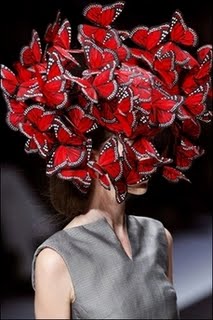 [Alexander+McQueen+butterfly+hat.jpg]