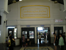 Hualampong railway station