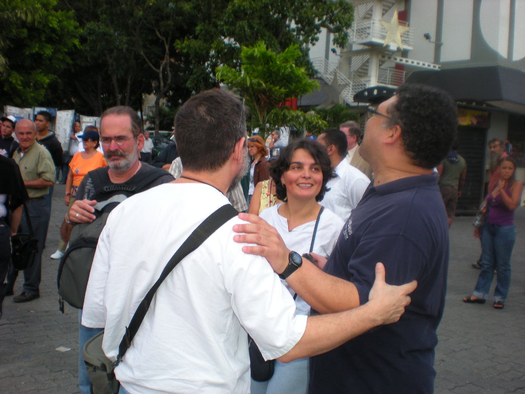 gays picked up in bang bus from Alfredo sara ramirez gay rumors