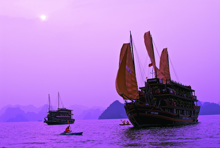 halong victory junk