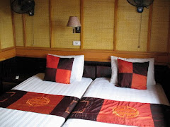 deluxe cabin Imperial Junk Halong