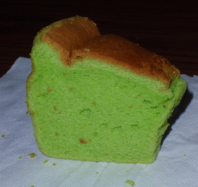 Featured image of post Steps to Prepare Bengawan Solo Pandan Chiffon Cake Ingredients