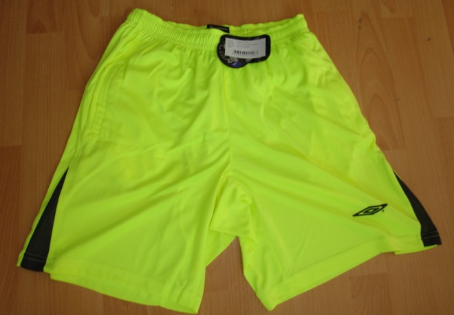 [umbro+tipi+sarı+sort.jpg]