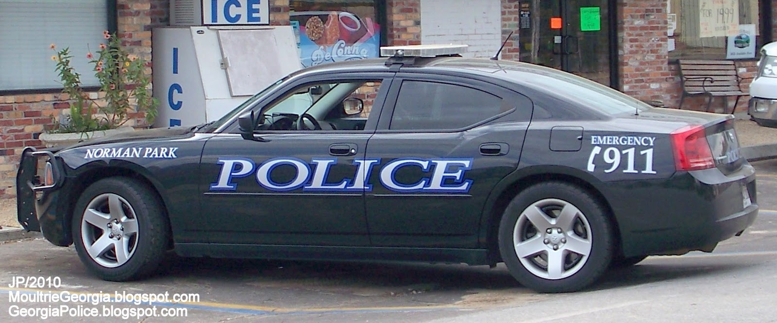 MOULTRIE Colquitt Attorney Restaurant Dr. Hospital Bank Church