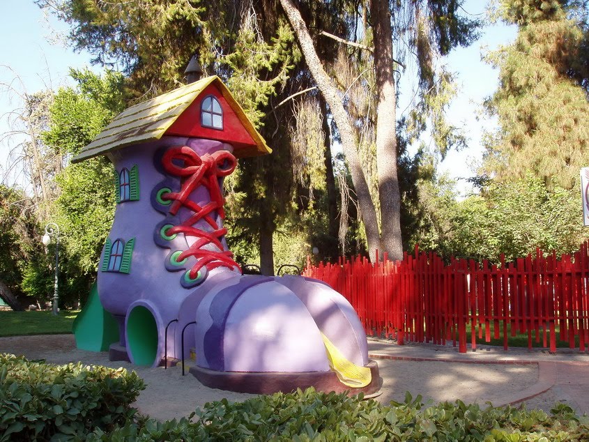 Historic American Landscapes Survey Storyland at Roeding Park, Fresno