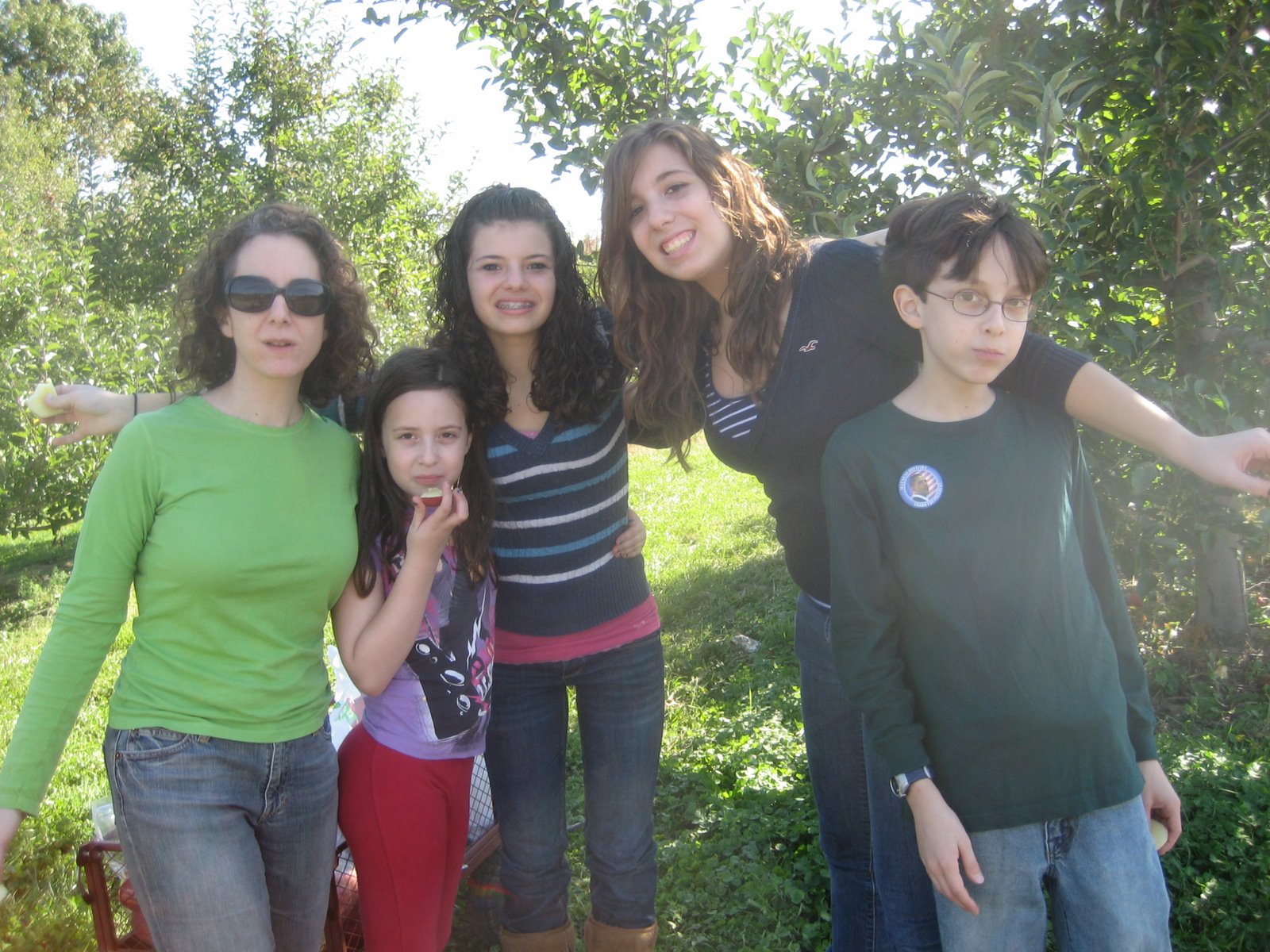 [IMG_2084.JPG]
