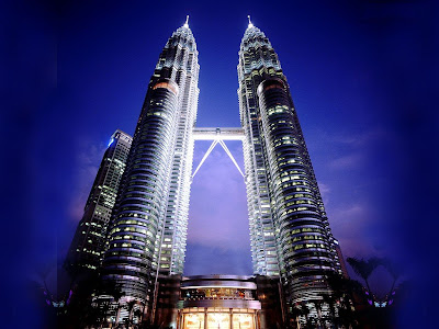 http://4.bp.blogspot.com/_ONQPRjQWqyo/Sl5ciFULlUI/AAAAAAAAASQ/OS6R1EUKKuc/s400/kuala-lumpur-petronas-tower.jpg