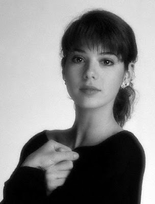 Marisa Tomei looking dreamy.