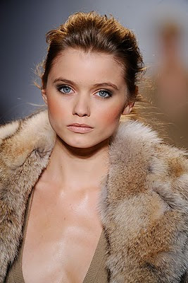 abbey lee nose