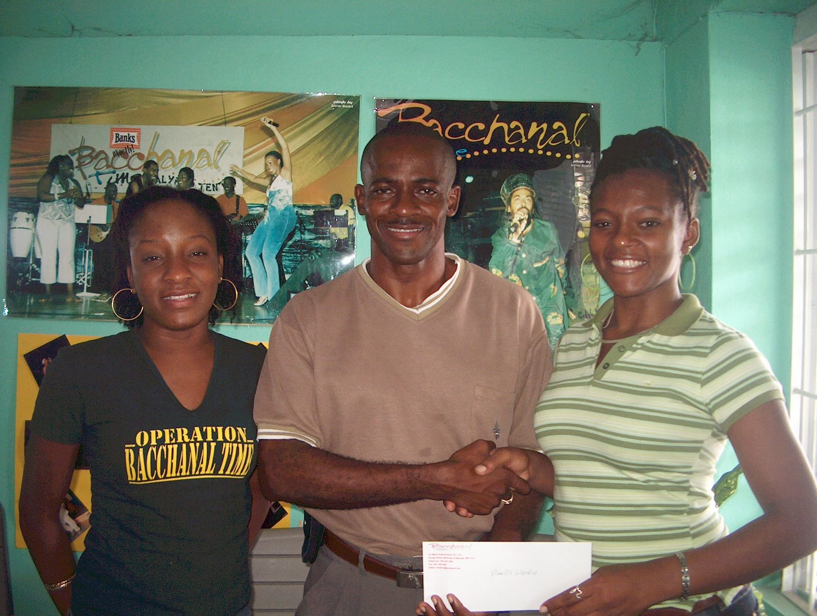 [donella+presentation+press.JPG]