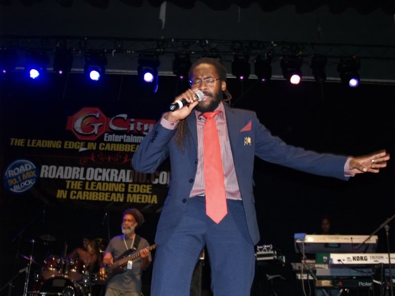 [TarrusRiley--SamSpencer.jpg]