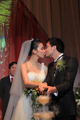 Nguyen Thuy Lam wedding pictures