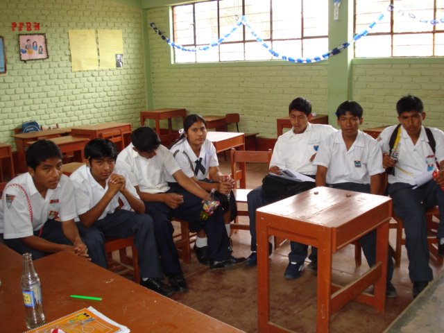 Alumnos participantes en el Concurso interdistrital de matemática (secundaria).