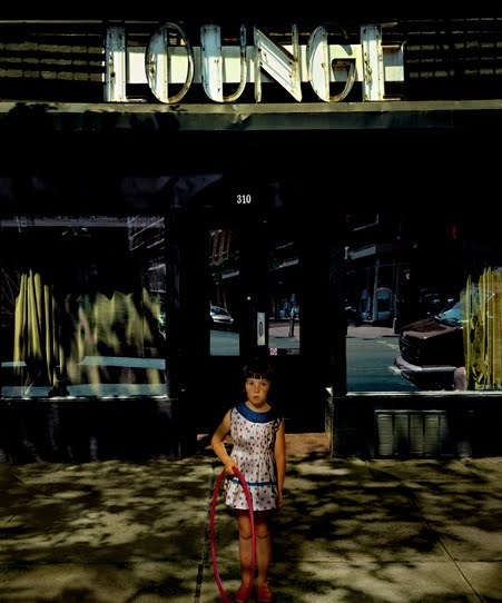 [Lounge..bmp]