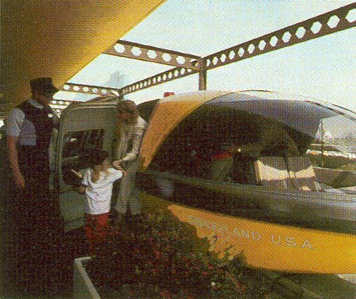The Original Disneyland Hotel April 2010