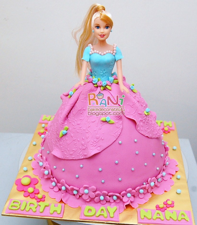 Barbie Fondant Cake