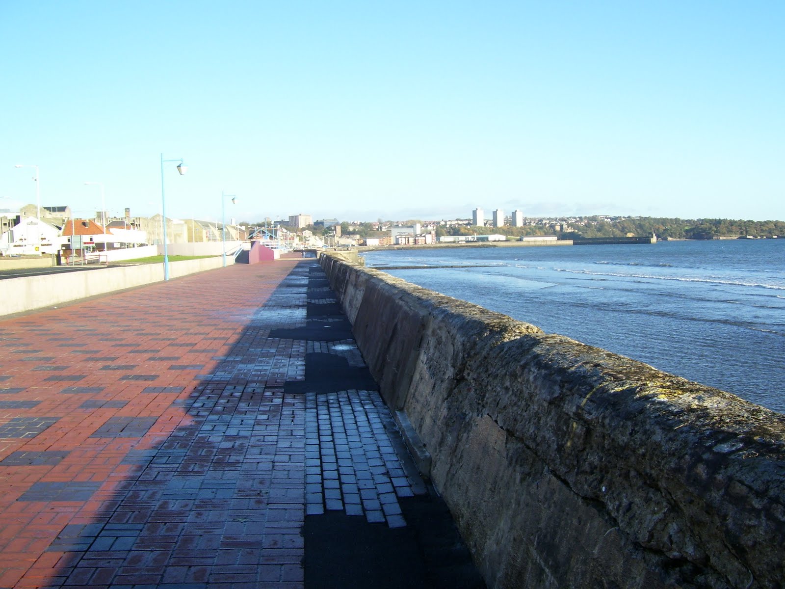 The Scottish Rebel Kirkcaldy Esplanade