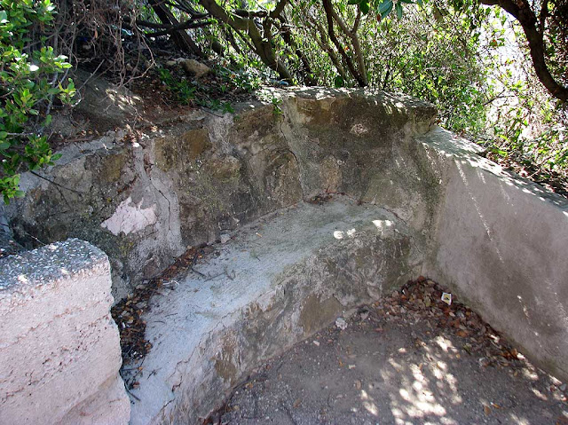 Concrete bench, Quercianella, Livorno