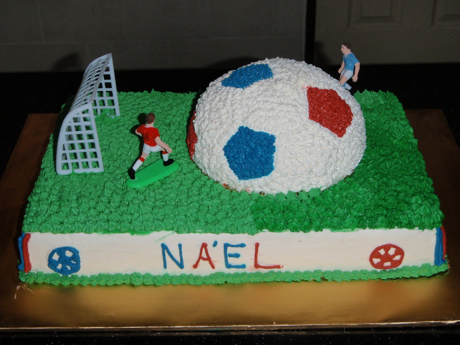BAKE CULTURE: Birthday cake for my son