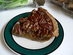 [250px-Pecan_pie_slice.jpg]