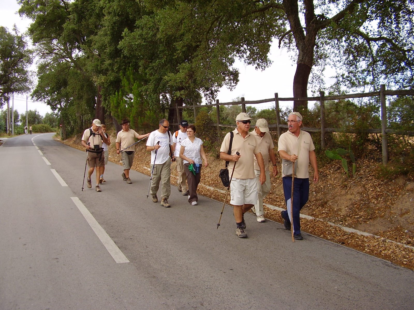 [PC010016.JPG]