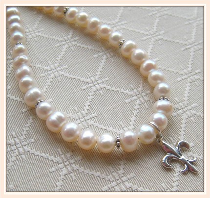 Fleur de Lis Pearls