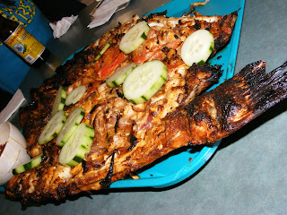 Street Gourmet La In Search Of The King Of Sinaloan Nayarit Open Grilled Fish Or The Pescado Zarandeado Throwdown Mariscos Chente Mariscos Puerto Esperanza Los