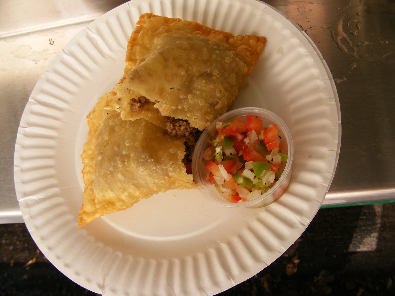 Street Gourmet LA Ta Bom! A Model Food Truck