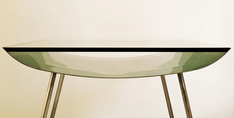 [Stainless+Steel+and+Glass+Table+by+MDAA+04.jpg]