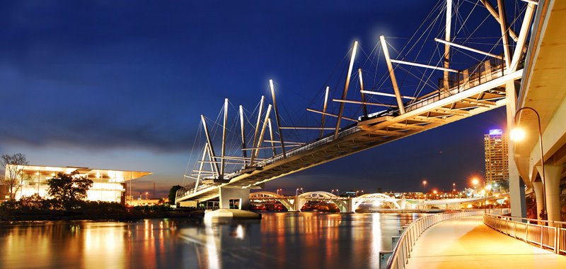 [Tank+Street+Bridge+in+Brisbane+07.JPG]