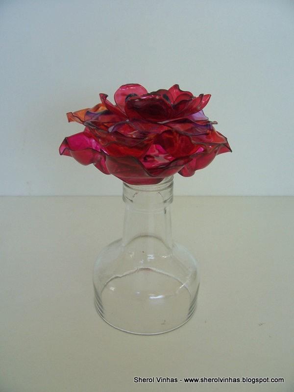Esculturas com material reciclado para brindes, lembrancinhas e Esculturas com material reciclado para brindes, lembrancinhas e