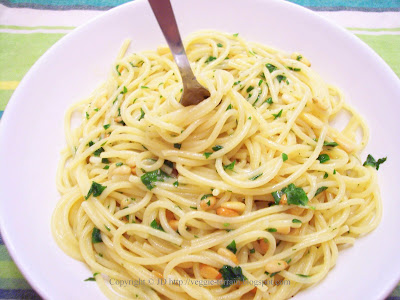 _-_ لمحبي المعكرونـــــــة _-_ Lemon+Garlic+Pasta+1+CR