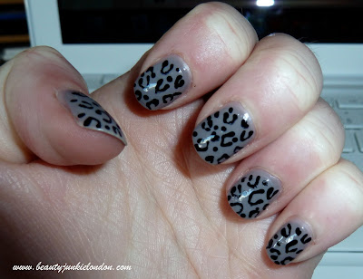 how to do animal print nails. What do you think of WAH nails