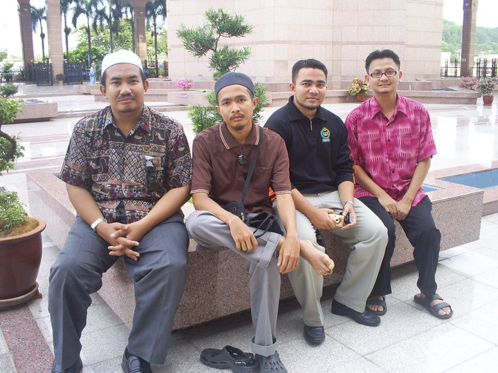 Kami forex merujuk teman