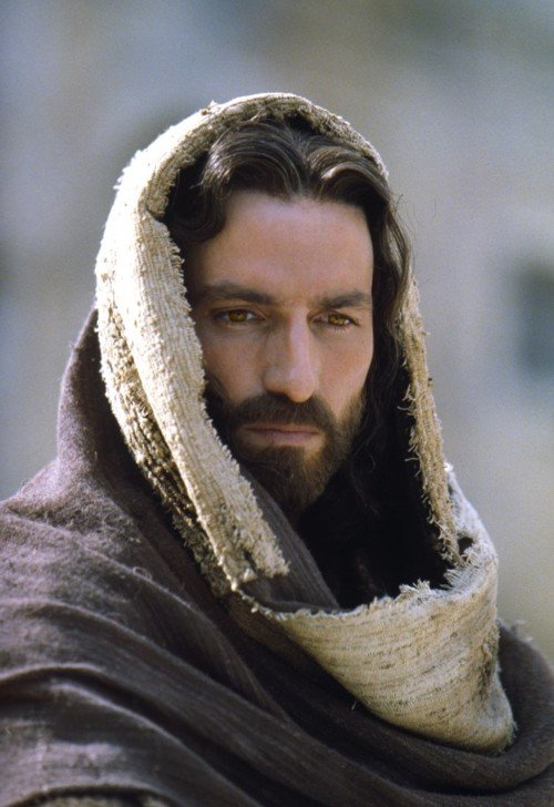 Señor, tienes palabras de vida eterna Jesucristo