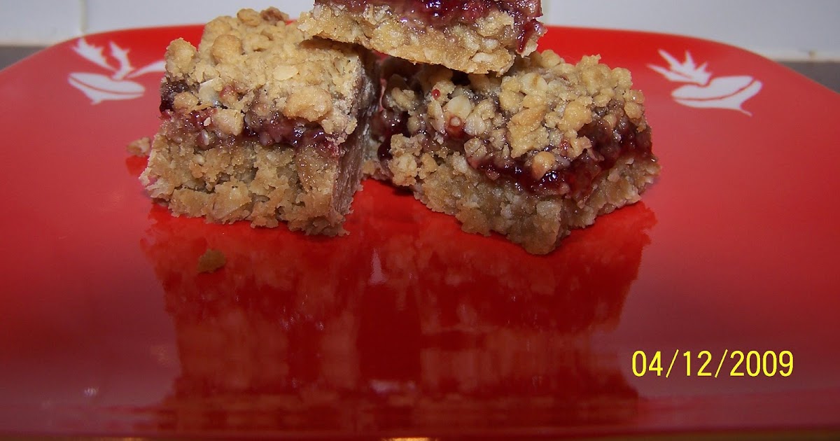 Wendy's Life Delicious Raspberry Oatmeal Cookie Bars