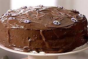 [nl0106_cake2_e.jpg]