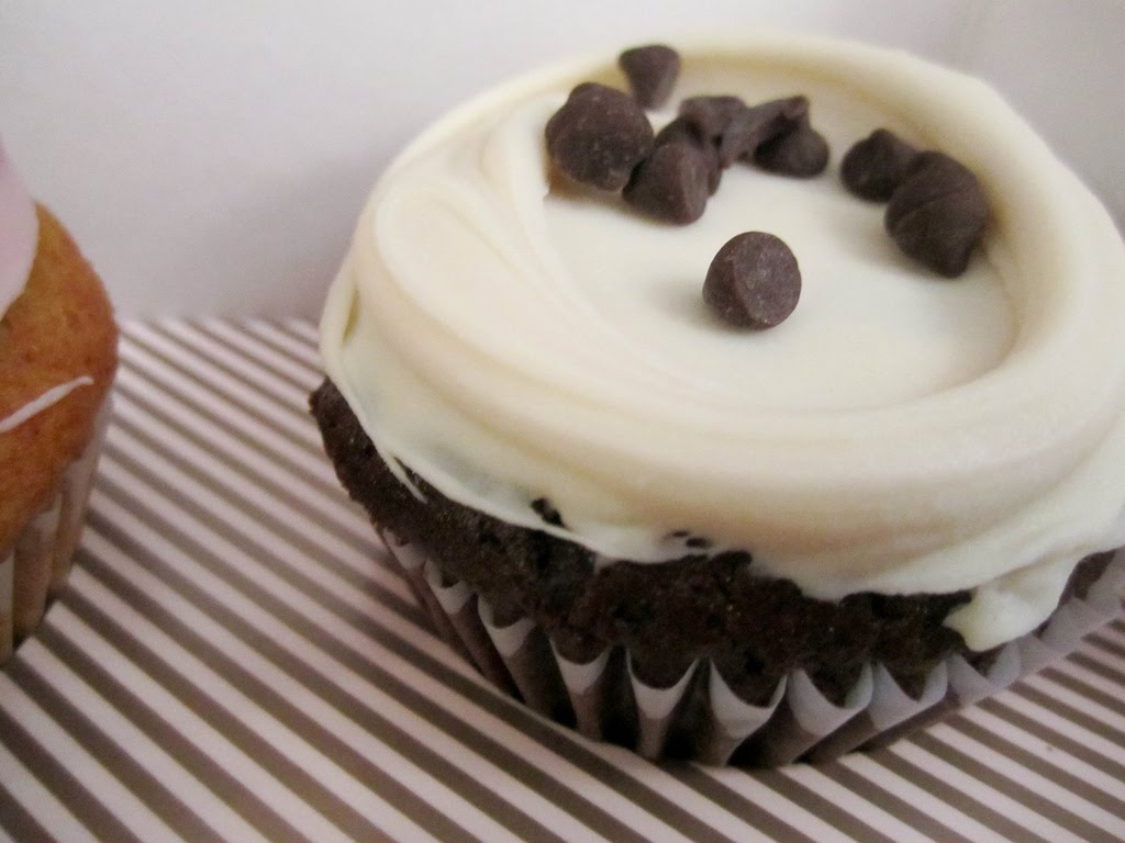 deliciously organized glutenfree brownie cupcakes with coconut ganache.