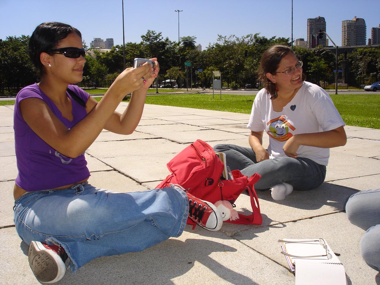 [denise+mayla+22sk.jpg]