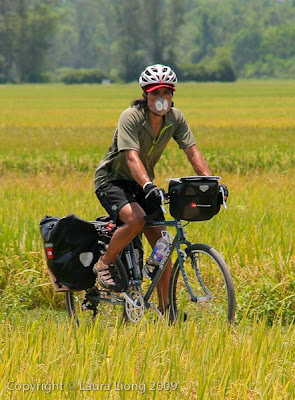 Testing Totobobo mask in Vietnam